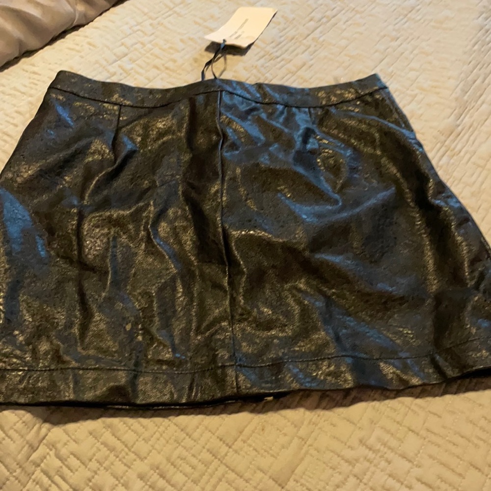Mini faux leather skirt
